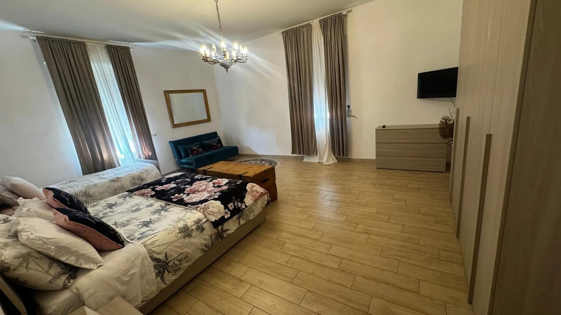Appartement La Casa Di Sarah Aspetta Voi à Naples 0*,  Italie